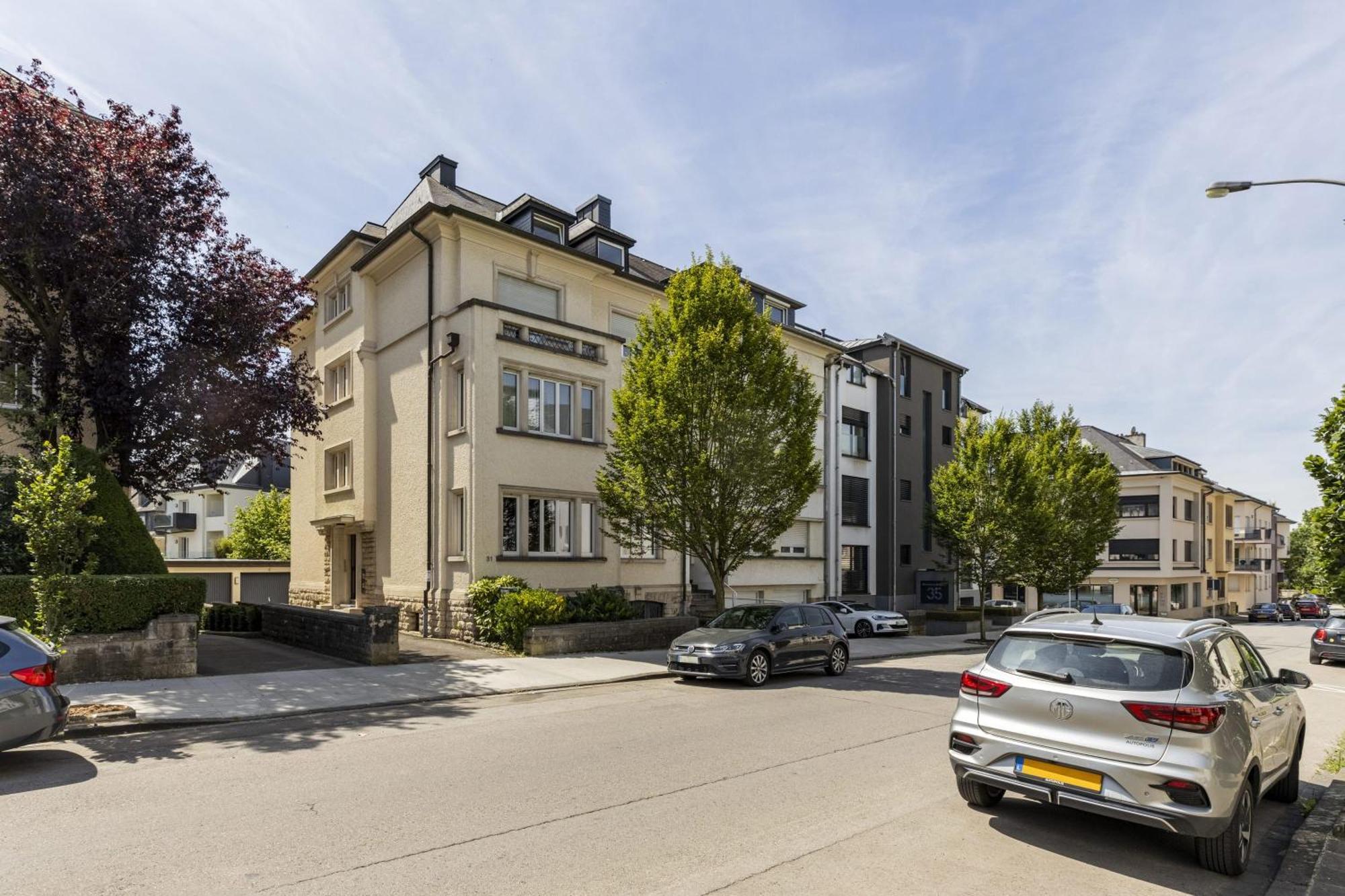 Апартаменты Stylish Ground-Floor Retreat In Bonnevoie Люксембург Экстерьер фото
